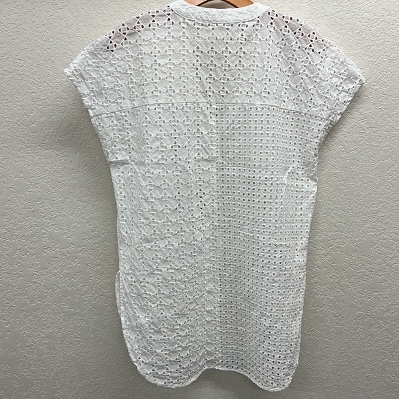 Marine Layer Eyelet Airy Tunic in White XS - Picture 9 of 10
